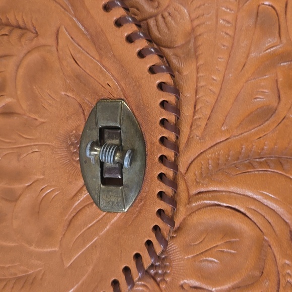 Leather Vintage Hand Tooled Turn Lock Handbag - Picture 3 of 15